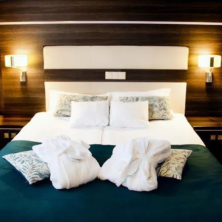 Szafran 4* チェラチ