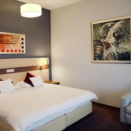 Hotel Szafran 4*