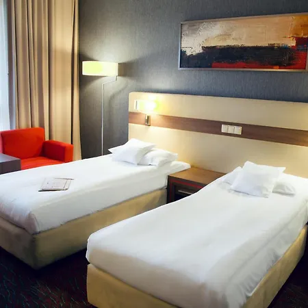 Szafran ホテル 4*