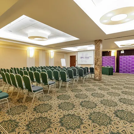 Szafran Hotel 4*