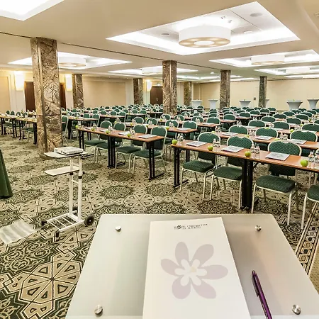 Szafran Otel 4*