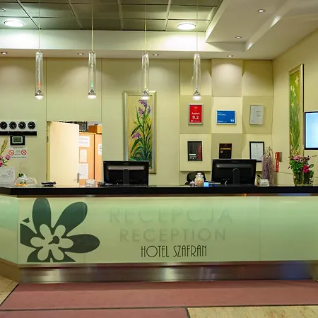 Szafran 4*